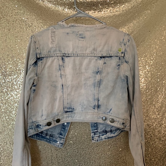 Jean jacket - Picture 2 of 2
